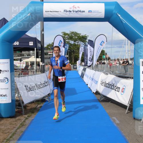 16.08.2026 - KN Förde Triathlon 2026 Markus Tischler http://msf.ph/oto/10003179 16.08.2026 16:12:21 Ziel 0, 5 meine-sportfotos.de