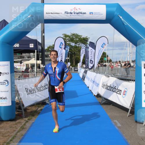 16.08.2026 - KN Förde Triathlon 2026 Markus Tischler http://msf.ph/oto/10003181 16.08.2026 16:12:21 Ziel 0, 5 meine-sportfotos.de