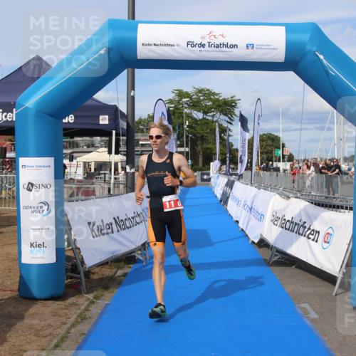 16.08.2026 - KN Förde Triathlon 2026 Markus Tischler http://msf.ph/oto/10003194 16.08.2026 16:12:46 Ziel 0, 11 meine-sportfotos.de