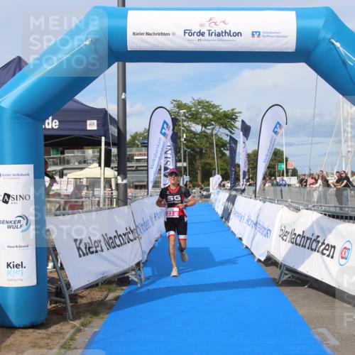 16.08.2026 - KN Förde Triathlon 2026 Markus Tischler http://msf.ph/oto/10003218 16.08.2026 16:14:07 Ziel 0, 23 meine-sportfotos.de