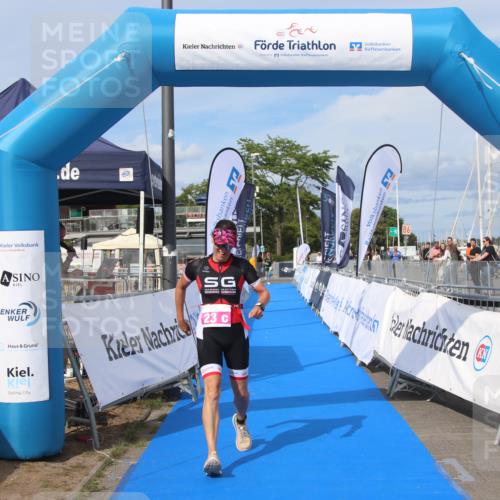 16.08.2026 - KN Förde Triathlon 2026 Markus Tischler http://msf.ph/oto/10003230 16.08.2026 16:14:08 Ziel 0, 23 meine-sportfotos.de