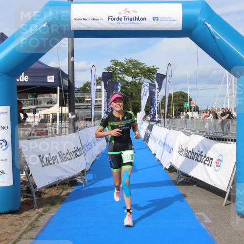 16.08.2026 - KN Förde Triathlon 2026 Markus Tischler http://msf.ph/oto/10003240 16.08.2026 16:14:20 Ziel 0, 30 meine-sportfotos.de