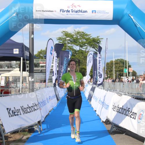 16.08.2026 - KN Förde Triathlon 2026 Markus Tischler http://msf.ph/oto/10003248 16.08.2026 16:17:56 Ziel 0, 3 meine-sportfotos.de