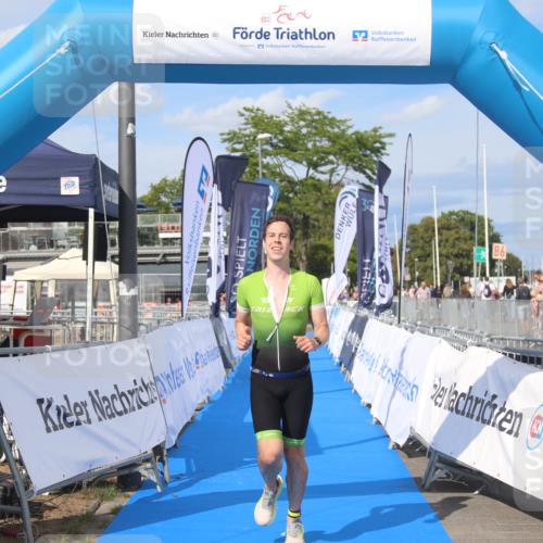 16.08.2026 - KN Förde Triathlon 2026 Markus Tischler http://msf.ph/oto/10003251 16.08.2026 16:17:56 Ziel 0, 3 meine-sportfotos.de
