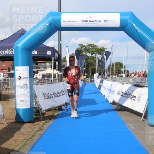 16.08.2026 - KN Förde Triathlon 2026 Markus Tischler http://msf.ph/oto/10003261 16.08.2026 16:20:15 Ziel 0, 2 meine-sportfotos.de