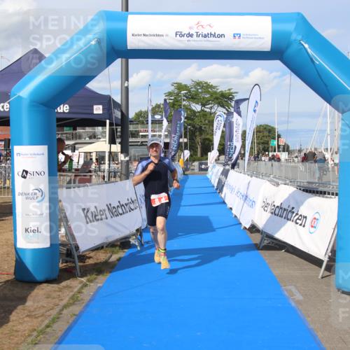 16.08.2026 - KN Förde Triathlon 2026 Markus Tischler http://msf.ph/oto/10003276 16.08.2026 16:21:31 Ziel 0, 8 meine-sportfotos.de