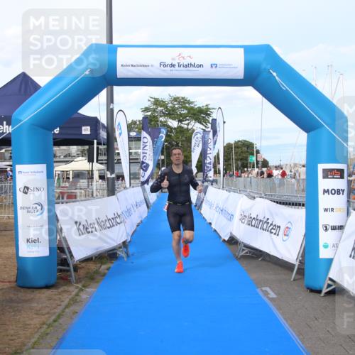 16.08.2026 - KN Förde Triathlon 2026 Markus Tischler http://msf.ph/oto/10003296 16.08.2026 16:22:49 Ziel 0, 15 meine-sportfotos.de