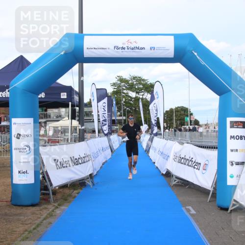 16.08.2026 - KN Förde Triathlon 2026 Markus Tischler http://msf.ph/oto/10003316 16.08.2026 16:23:33 Ziel 0, 0, 14, 17 meine-sportfotos.de