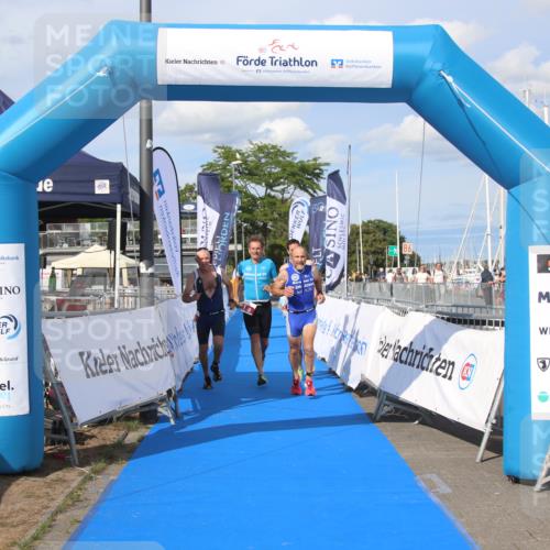 16.08.2026 - KN Förde Triathlon 2026 Markus Tischler http://msf.ph/oto/10003328 16.08.2026 16:26:01 Ziel 0, 1 meine-sportfotos.de