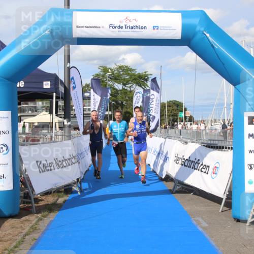 16.08.2026 - KN Förde Triathlon 2026 Markus Tischler http://msf.ph/oto/10003329 16.08.2026 16:26:01 Ziel 0, 1 meine-sportfotos.de