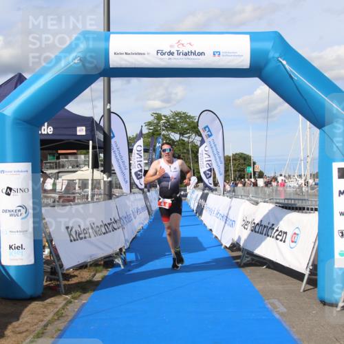 16.08.2026 - KN Förde Triathlon 2026 Markus Tischler http://msf.ph/oto/10003358 16.08.2026 16:30:53 Ziel 0, 0, 4, 9 meine-sportfotos.de