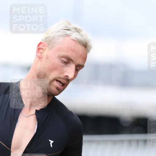 16.08.2026 - KN Förde Triathlon 2026 Antke Förster http://msf.ph/oto/10003407 16.08.2026 11:36:36 Laufen  meine-sportfotos.de