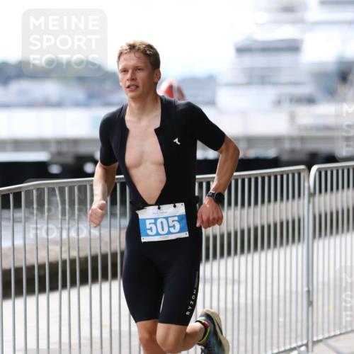 16.08.2026 - KN Förde Triathlon 2026 Antke Förster http://msf.ph/oto/10003426 16.08.2026 13:21:50 Laufen 505 meine-sportfotos.de