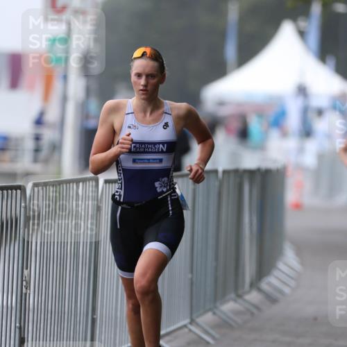 16.08.2026 - KN Förde Triathlon 2026 Antke Förster http://msf.ph/oto/10003487 16.08.2026 09:57:56 Laufen  meine-sportfotos.de