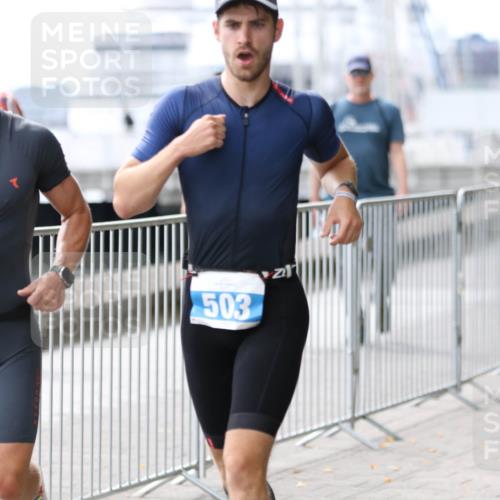 16.08.2026 - KN Förde Triathlon 2026 Antke Förster http://msf.ph/oto/10003516 16.08.2026 13:24:47 Laufen 29, 503 meine-sportfotos.de