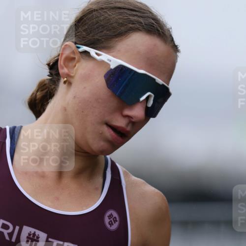 16.08.2026 - KN Förde Triathlon 2026 Antke Förster http://msf.ph/oto/10003532 16.08.2026 09:58:54 Laufen  meine-sportfotos.de