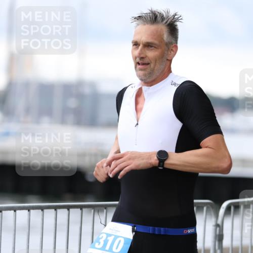 16.08.2026 - KN Förde Triathlon 2026 Antke Förster http://msf.ph/oto/10003566 16.08.2026 11:41:22 Laufen 310 meine-sportfotos.de