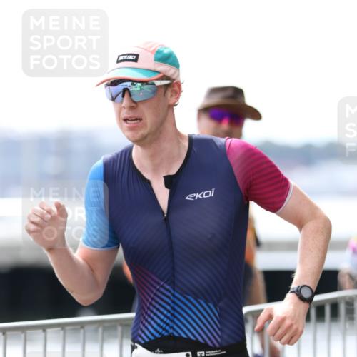 16.08.2026 - KN Förde Triathlon 2026 Antke Förster http://msf.ph/oto/10003729 16.08.2026 13:28:09 Laufen 509 meine-sportfotos.de