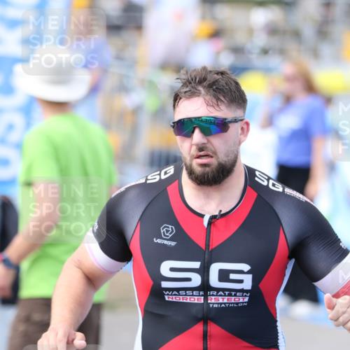 16.08.2026 - KN Förde Triathlon 2026 Antke Förster http://msf.ph/oto/10003799 16.08.2026 15:05:21 Laufen 6 meine-sportfotos.de