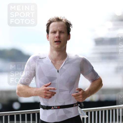 16.08.2026 - KN Förde Triathlon 2026 Antke Förster http://msf.ph/oto/10003838 16.08.2026 13:29:18 Laufen 11 meine-sportfotos.de