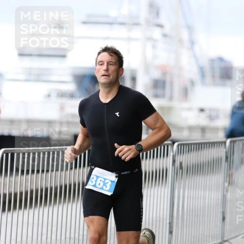 16.08.2026 - KN Förde Triathlon 2026 Antke Förster http://msf.ph/oto/10003917 16.08.2026 11:46:06 Laufen 363 meine-sportfotos.de