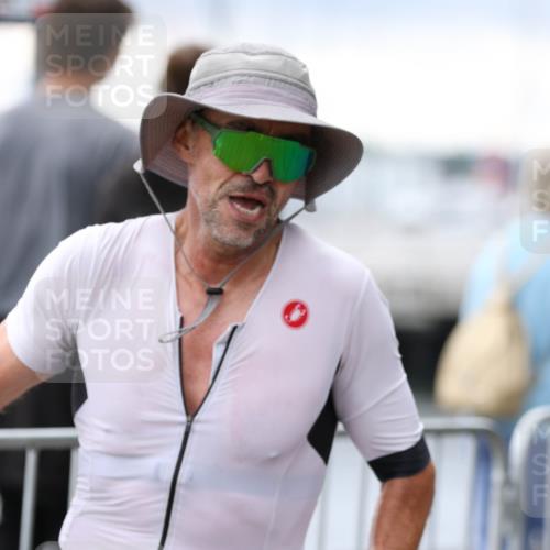 16.08.2026 - KN Förde Triathlon 2026 Antke Förster http://msf.ph/oto/10004025 16.08.2026 11:46:57 Laufen  meine-sportfotos.de