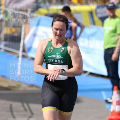 16.08.2026 - KN Förde Triathlon 2026 Antke Förster http://msf.ph/oto/10004079 16.08.2026 15:08:54 Laufen  meine-sportfotos.de