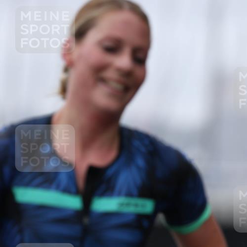 16.08.2026 - KN Förde Triathlon 2026 Antke Förster http://msf.ph/oto/10004080 16.08.2026 10:07:34 Laufen  meine-sportfotos.de