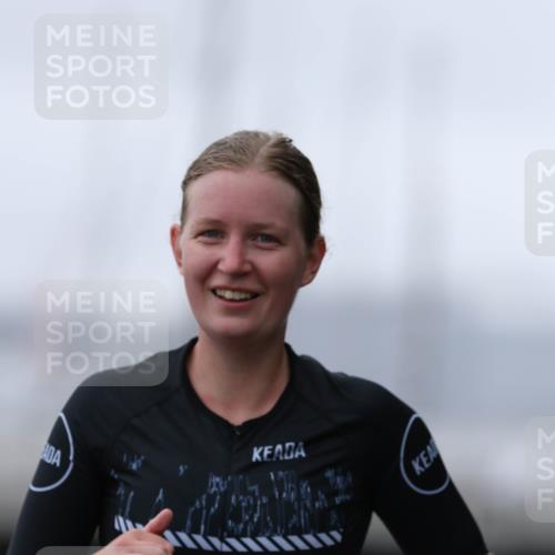 16.08.2026 - KN Förde Triathlon 2026 Antke Förster http://msf.ph/oto/10004112 16.08.2026 10:07:52 Laufen 117 meine-sportfotos.de