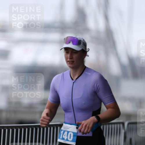 16.08.2026 - KN Förde Triathlon 2026 Antke Förster http://msf.ph/oto/10004136 16.08.2026 10:08:36 Laufen 140 meine-sportfotos.de