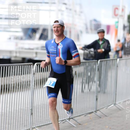 16.08.2026 - KN Förde Triathlon 2026 Antke Förster http://msf.ph/oto/10004173 16.08.2026 11:48:41 Laufen 07 meine-sportfotos.de