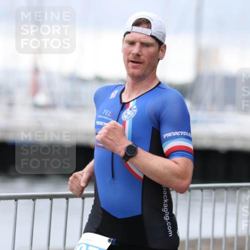 16.08.2026 - KN Förde Triathlon 2026 Antke Förster http://msf.ph/oto/10004181 16.08.2026 11:48:43 Laufen 07 meine-sportfotos.de