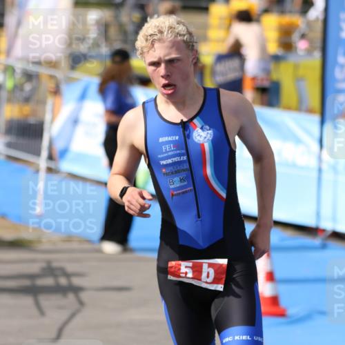 16.08.2026 - KN Förde Triathlon 2026 Antke Förster http://msf.ph/oto/10004183 16.08.2026 15:22:09 Laufen 2, 5 meine-sportfotos.de