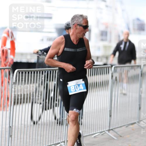 16.08.2026 - KN Förde Triathlon 2026 Antke Förster http://msf.ph/oto/10004209 16.08.2026 11:48:52 Laufen 804 meine-sportfotos.de