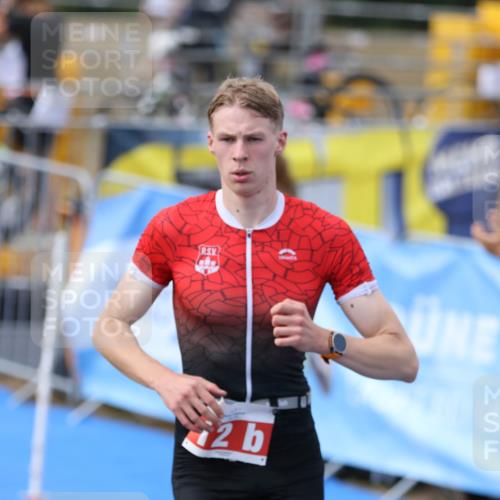 16.08.2026 - KN Förde Triathlon 2026 Antke Förster http://msf.ph/oto/10004263 16.08.2026 15:24:31 Laufen 2 meine-sportfotos.de