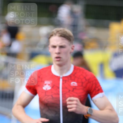 16.08.2026 - KN Förde Triathlon 2026 Antke Förster http://msf.ph/oto/10004267 16.08.2026 15:24:32 Laufen 12 meine-sportfotos.de