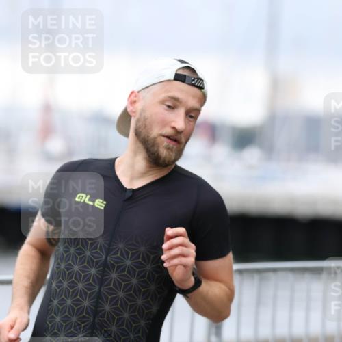 16.08.2026 - KN Förde Triathlon 2026 Antke Förster http://msf.ph/oto/10004297 16.08.2026 11:49:20 Laufen 329 meine-sportfotos.de