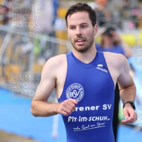 16.08.2026 - KN Förde Triathlon 2026 Antke Förster http://msf.ph/oto/10004311 16.08.2026 15:25:58 Laufen 1 meine-sportfotos.de