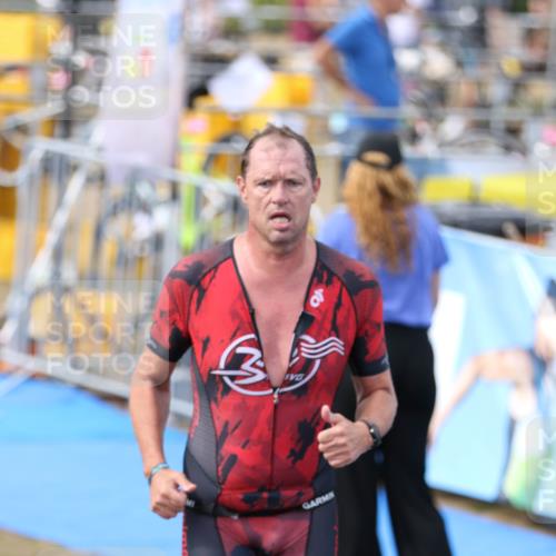 16.08.2026 - KN Förde Triathlon 2026 Antke Förster http://msf.ph/oto/10004327 16.08.2026 15:26:36 Laufen 16 meine-sportfotos.de