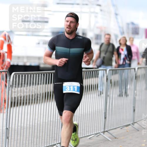 16.08.2026 - KN Förde Triathlon 2026 Antke Förster http://msf.ph/oto/10004329 16.08.2026 11:49:31 Laufen 311, 171 meine-sportfotos.de