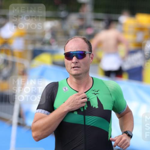 16.08.2026 - KN Förde Triathlon 2026 Antke Förster http://msf.ph/oto/10004379 16.08.2026 15:27:41 Laufen  meine-sportfotos.de
