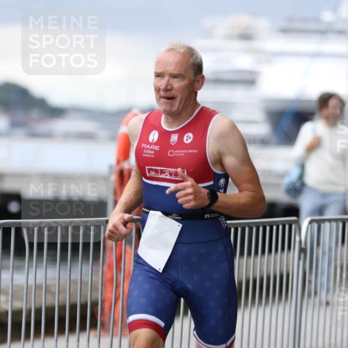 16.08.2026 - KN Förde Triathlon 2026 Antke Förster http://msf.ph/oto/10004457 16.08.2026 11:50:21 Laufen  meine-sportfotos.de