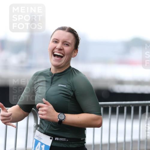 16.08.2026 - KN Förde Triathlon 2026 Antke Förster http://msf.ph/oto/10004536 16.08.2026 10:11:11 Laufen 99, 20, 41 meine-sportfotos.de