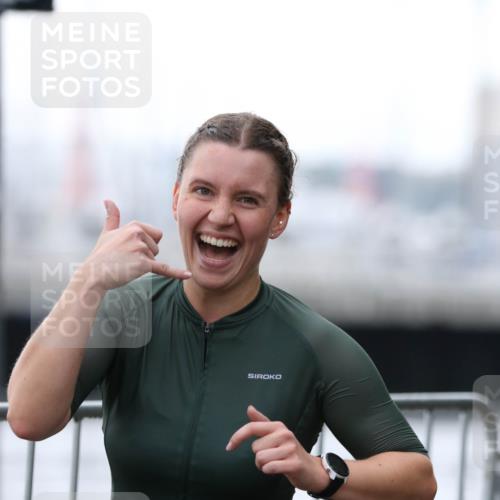16.08.2026 - KN Förde Triathlon 2026 Antke Förster http://msf.ph/oto/10004540 16.08.2026 10:11:11 Laufen 2026, 202, 141 meine-sportfotos.de