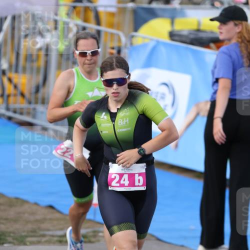 16.08.2026 - KN Förde Triathlon 2026 Antke Förster http://msf.ph/oto/10004563 16.08.2026 15:33:17 Laufen 22, 24 meine-sportfotos.de