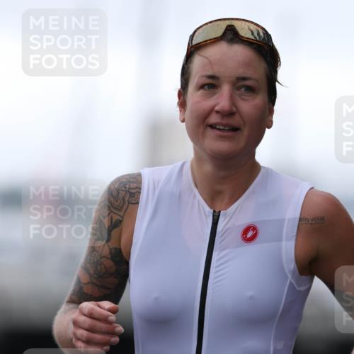 16.08.2026 - KN Förde Triathlon 2026 Antke Förster http://msf.ph/oto/10004644 16.08.2026 10:11:43 Laufen 2026, 135 meine-sportfotos.de
