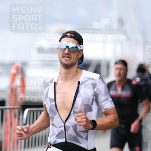 16.08.2026 - KN Förde Triathlon 2026 Antke Förster http://msf.ph/oto/10004673 16.08.2026 11:51:33 Laufen 331 meine-sportfotos.de