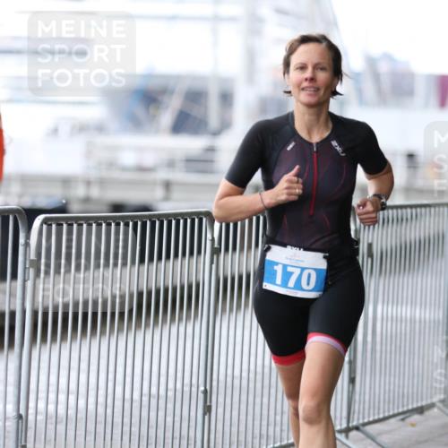 16.08.2026 - KN Förde Triathlon 2026 Antke Förster http://msf.ph/oto/10004740 16.08.2026 10:12:38 Laufen 2, 170 meine-sportfotos.de