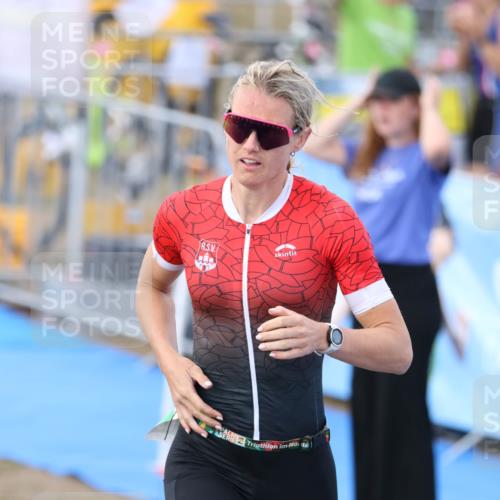 16.08.2026 - KN Förde Triathlon 2026 Antke Förster http://msf.ph/oto/10004751 16.08.2026 15:35:29 Laufen  meine-sportfotos.de