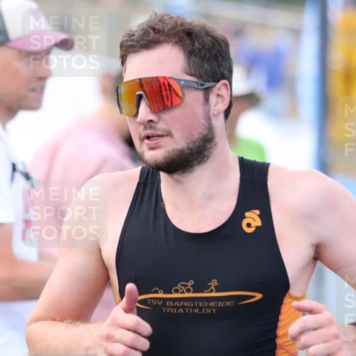 16.08.2026 - KN Förde Triathlon 2026 Antke Förster http://msf.ph/oto/10004939 16.08.2026 15:44:03 Laufen 11 meine-sportfotos.de